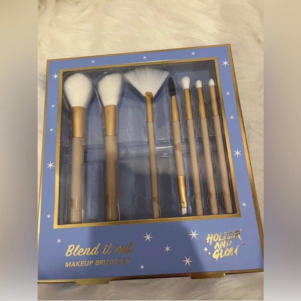 Holler and Glow Blend It Out Brush Set NIB